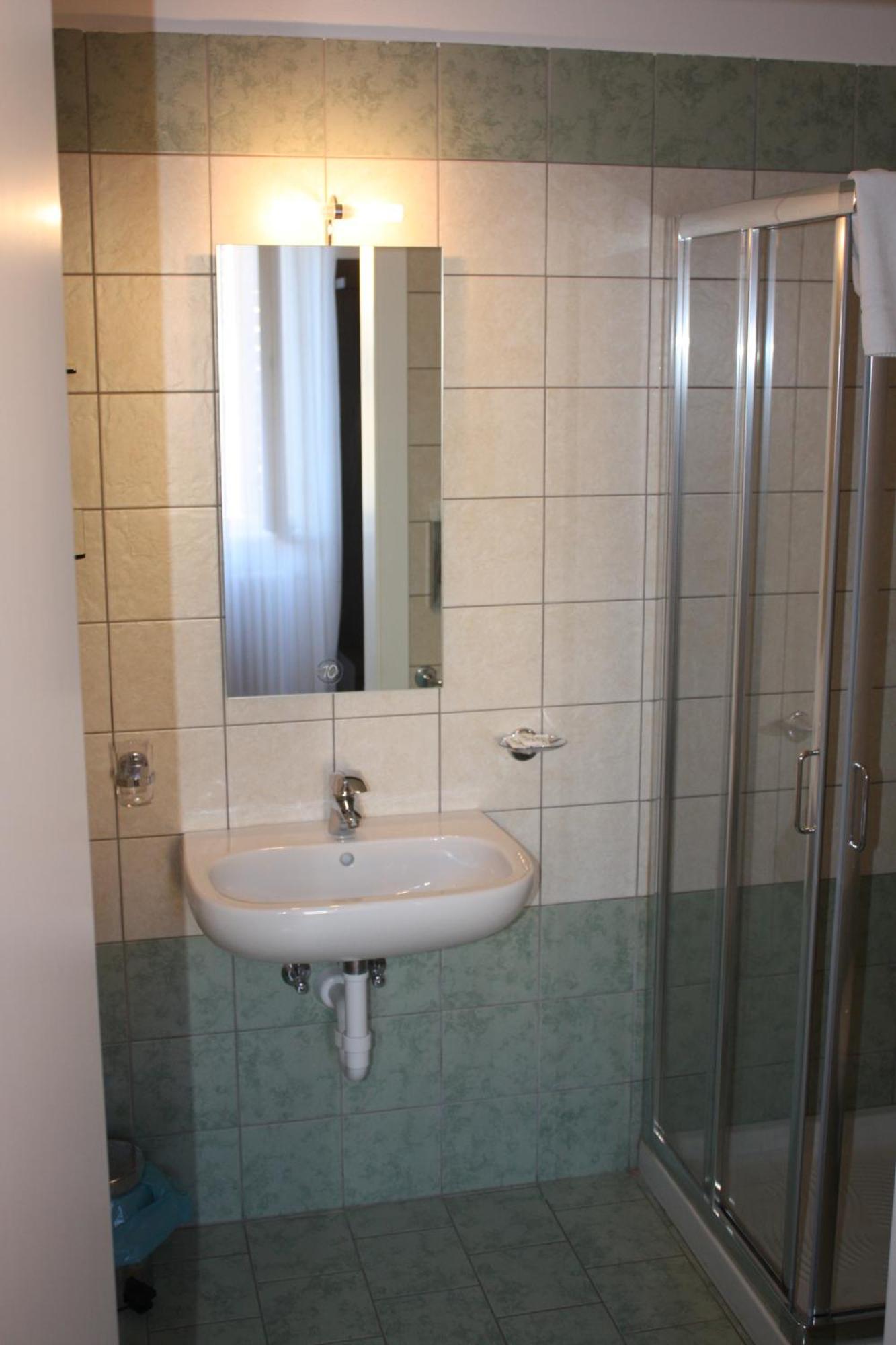 Garni Villa Waiz Roncegno Room photo